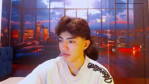 Snapshot of romeomillerr chatting on 10/05/25, 07:23 Romeo online show from 10/05/25, 07:23