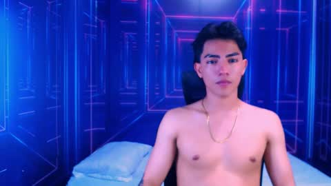 Snapshot of romeomillerr chatting on 10/29/25, 07:15 Romeo online show from 10/29/25, 07:15