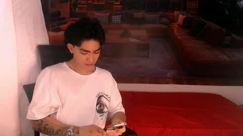 Snapshot of romeomillerr chatting on 12/03/25, 07:01 Romeo online show from 12/03/25, 07:01