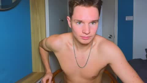 Snapshot of romeosilver chatting on 11/08/25, 01:44 Romeo online show from 11/08/25, 01:44