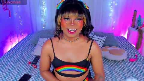 Snapshot of romirousexx chatting on 12/23/24, 07:28 Romi Rouse online show from 12/23/24, 07:28