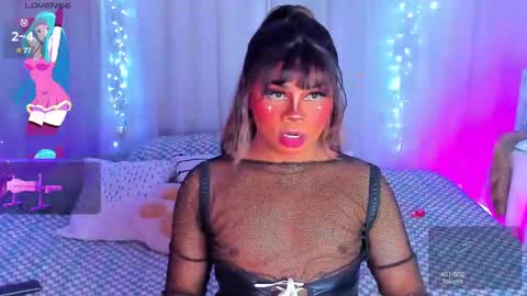 Snapshot of romirousexx chatting on 01/26/25, 06:37 Romi Rouse online show from 01/26/25, 06:37