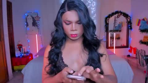 Snapshot of romirousexx chatting on 11/30/25, 11:03 Romi Rouse online show from 11/30/25, 11:03