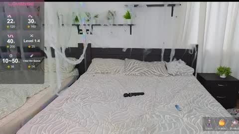 Snapshot of ron_vilsx chatting on 10/31/25, 06:47 ron vilsx online show from 10/31/25, 06:47