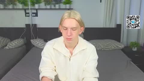 Snapshot of ron_vilsx chatting on 12/01/25, 08:30 ron vilsx online show from 12/01/25, 08:30