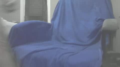 Snapshot of roney58 chatting on 01/01/25, 06:15 roney58 online show from 01/01/25, 06:15