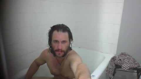 Snapshot of ronniejohnston13 chatting on 09/14/25, 04:11 ronniejohnston13 online show from 09/14/25, 04:11