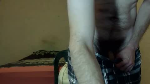 Snapshot of ronniemaster chatting on 10/31/25, 02:56 ronniemaster online show from 10/31/25, 02:56