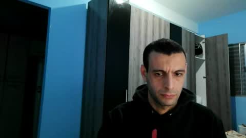 Snapshot of ronnispoto chatting on 07/30/26, 08:52 ronny online show from 07/30/26, 08:52