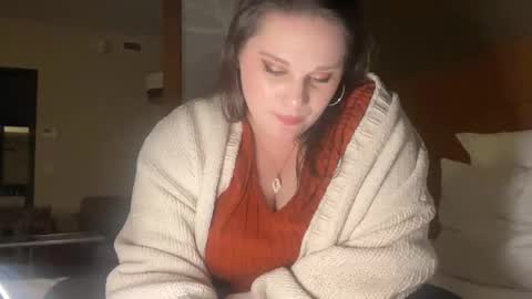 Snapshot of ronnyvzla2 chatting on 12/15/24, 04:40 Ronny Smokey online show from 12/15/24, 04:40