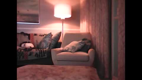 ronvlv online show from 10/07/25, 03:04