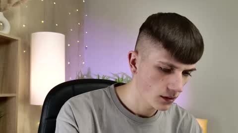 Snapshot of rony_winston chatting on 02/21/26, 07:15 Rony online show from 02/21/26, 07:15