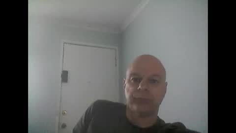 Snapshot of rooboy55 chatting on 05/09/26, 03:34 rooboy55 online show from 05/09/26, 03:34