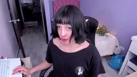 Twelve 3 Inst Twelve 312002 Twitter Room312 2002 online show from 12/14/24, 08:08