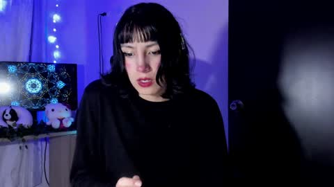 Twelve 3 Inst Twelve 312002 Twitter Room312 2002 online show from 01/18/25, 12:02