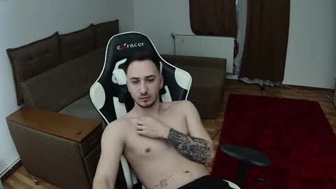 Snapshot of room4all chatting on 01/13/25, 08:58 ionut online show from 01/13/25, 08:58