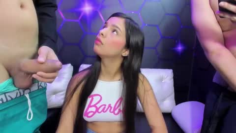 Snapshot of room_kitty chatting on 02/24/25, 11:10  MIA AND PAUL online show from 02/24/25, 11:10