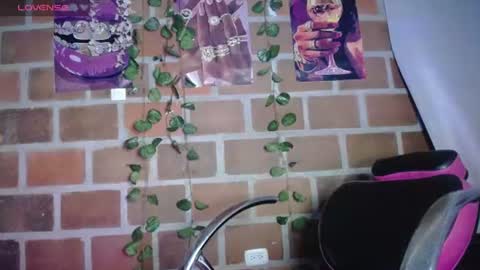 Snapshot of roos_veyker chatting on 07/11/26, 07:22 roos_veyker online show from 07/11/26, 07:22