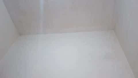 Snapshot of roosmery_ chatting on 09/15/25, 01:33 roosmery_ online show from 09/15/25, 01:33