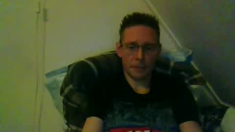 Snapshot of rororober chatting on 04/20/26, 05:26 rororober online show from 04/20/26, 05:26