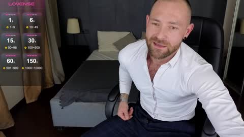 Snapshot of roryreed chatting on 12/11/24, 12:44 Rory Reed online show from 12/11/24, 12:44