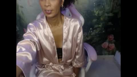 Snapshot of rosa_skinny chatting on 05/20/26, 07:20 rosa online show from 05/20/26, 07:20
