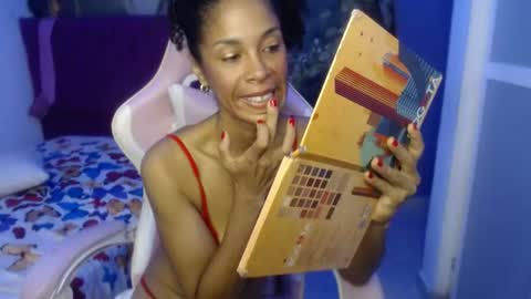 Snapshot of rosa_skinny chatting on 06/21/26, 03:03 rosa online show from 06/21/26, 03:03
