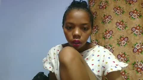 Snapshot of rosah225127 chatting on 04/17/26, 03:53 rosah225127 online show from 04/17/26, 03:53
