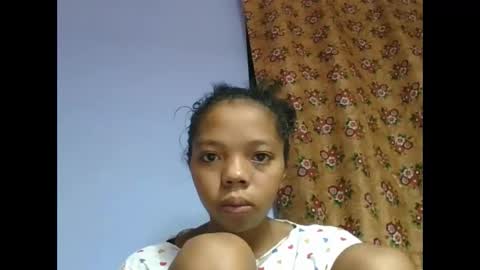 Snapshot of rosah225127 chatting on 05/18/26, 03:46 rosah225127 online show from 05/18/26, 03:46