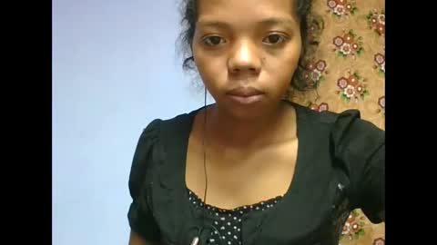 Snapshot of rosah225127 chatting on 05/28/26, 06:38 rosah225127 online show from 05/28/26, 06:38