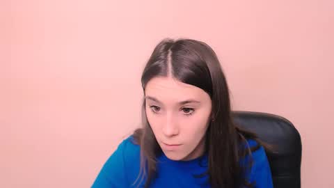 Rose online show from 12/03/25, 07:27