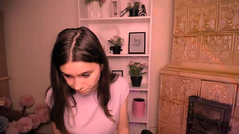 Rose online show from 05/15/26, 06:31