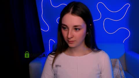 Black Swan online show from 04/17/26, 08:01