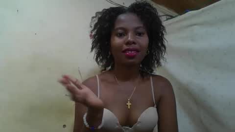 Rosalinda online show from 05/12/26, 04:42