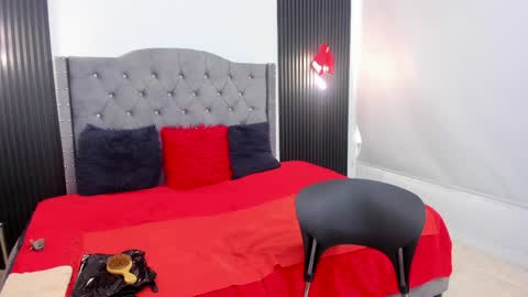 Rosalinda online show from 03/24/26, 03:17