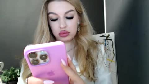 Rosalina online show from 05/21/26, 12:12