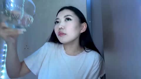 Kira online show from 02/26/26, 12:59