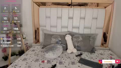 Snapshot of rosannaking chatting on 02/09/25, 05:40 Aleja online show from 02/09/25, 05:40