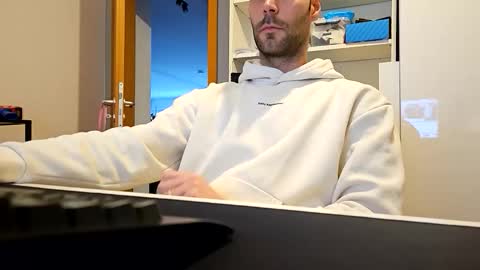 rosario30m online show from 12/19/25, 02:46