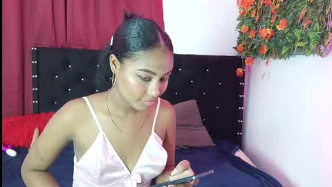 rosasexi_09 online show from 10/24/25, 03:03