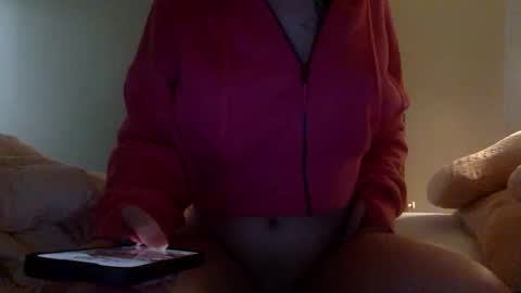 Snapshot of rose202555555 chatting on 09/23/25, 10:18 Rose online show from 09/23/25, 10:18