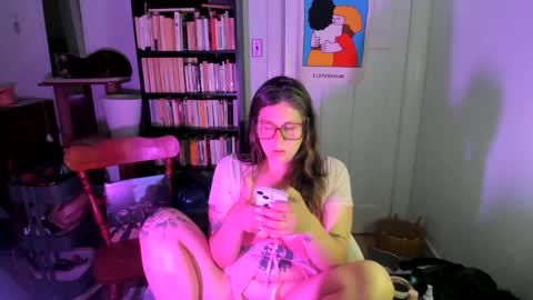 Snapshot of rose257044 chatting on 09/11/25, 09:15 rose257044 online show from 09/11/25, 09:15