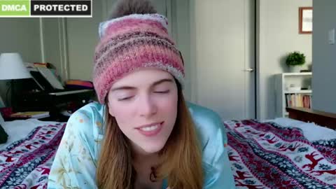 rose77782 online show from 12/21/24, 07:38