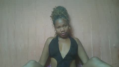 Snapshot of rose9794 chatting on 06/23/26, 06:33 Rose9794 online show from 06/23/26, 06:33