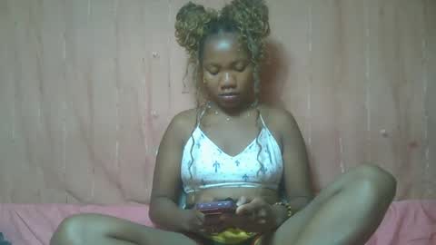 Snapshot of rose9794 chatting on 06/24/26, 11:42 Rose9794 online show from 06/24/26, 11:42