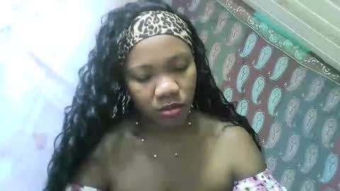 Snapshot of rose9794 chatting on 07/13/26, 06:11 Rose9794 online show from 07/13/26, 06:11