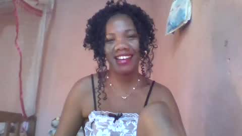 Snapshot of rose9794 chatting on 08/05/26, 01:58 Rose9794 online show from 08/05/26, 01:58