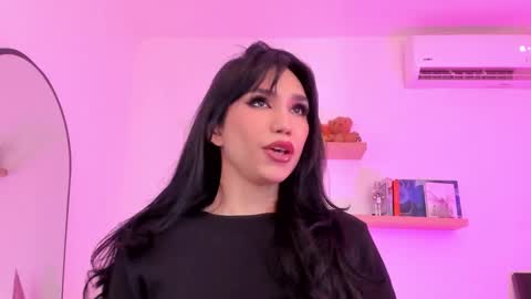 Snapshot of rose__saenz chatting on 12/28/24, 05:35 Rose Saenz online show from 12/28/24, 05:35