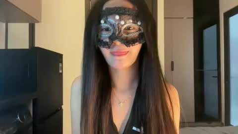 rose_ah online show from 05/01/26, 06:40