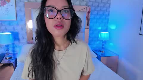 Snapshot of rose_allure chatting on 02/20/26, 11:32 Rose allure online show from 02/20/26, 11:32